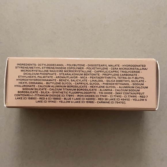 Burberry Kisses Lipstick - The Red 106 - Picture 7 of 9